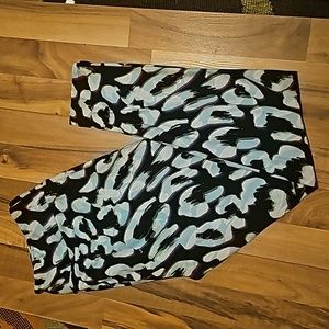 LuLaRoe Leopard Print Leggings Sz TC